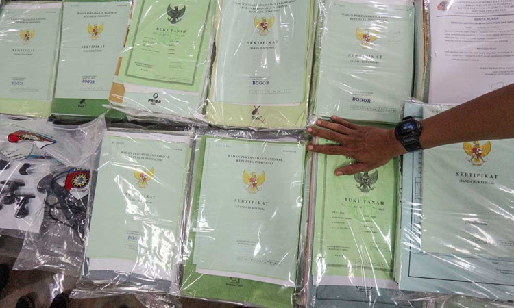 Satreskrim Polres Bogor Tangkap Pelaku Pemalsuan Ratusan Sertifikat Tanah