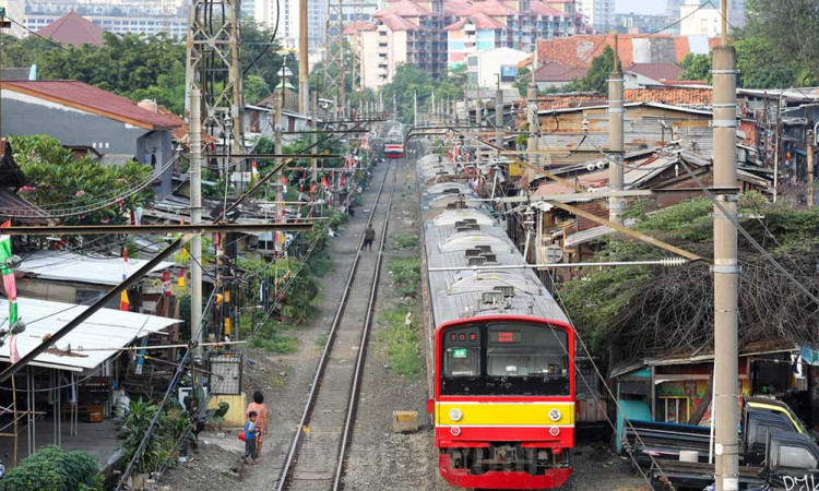 Kemenhub Targerkan Waktu Tunggu KRL Menjadi 3 Menit Pada 2025