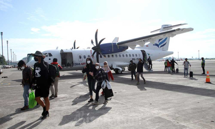 BPS Catat Adanya penurunan Penumpang Transportasi Udara Sebesar 7.8 Persen