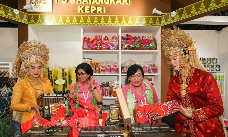 Bazar Kreasi Bhayangkari Nusantara 2022