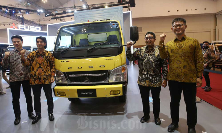 Mitsubishi FUSO Hadirkan Produk Kuat dan Ramah Lingkungan di GIIAS 2022