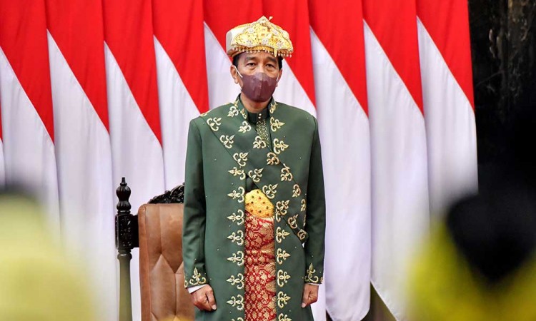 Jokowi Gunakan Pakaian Adat Paksian Dari Bangka Belitung Saat Sidang Tahunan MPR