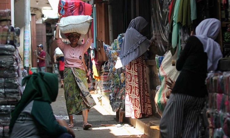 Presiden Jokowi Perintahkan Menjaga Tingkat Inflasi Indonesia Pada Kisaran 3,3 Persen