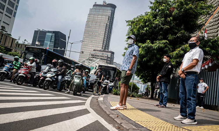 Peringatan Detik-Detik Proklamasi Kemerdekaan di Jalanan