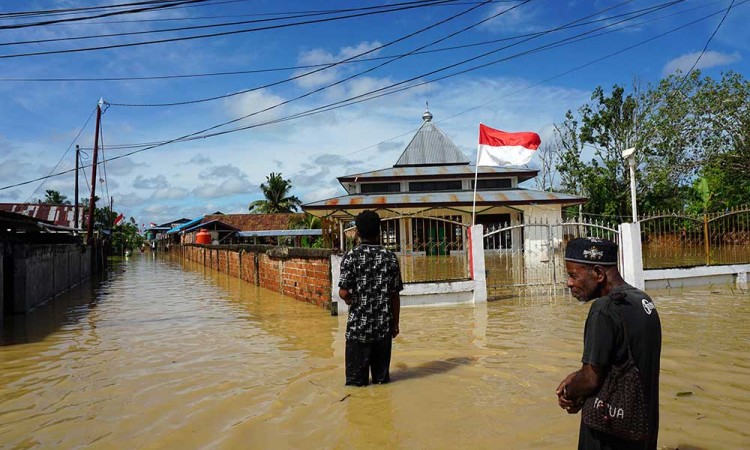 Kota Sorong Diterjang Bencana Banjir dan Tanah Longsor