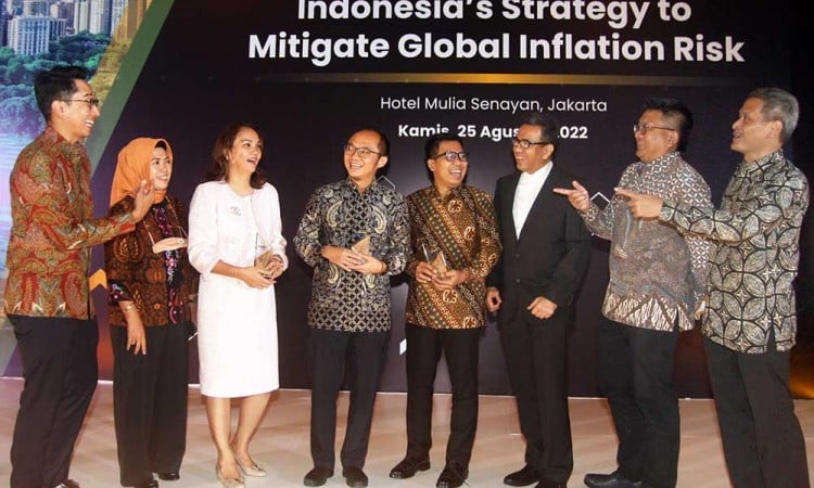 Mandiri Investasi Market and Investment Outlook 2022