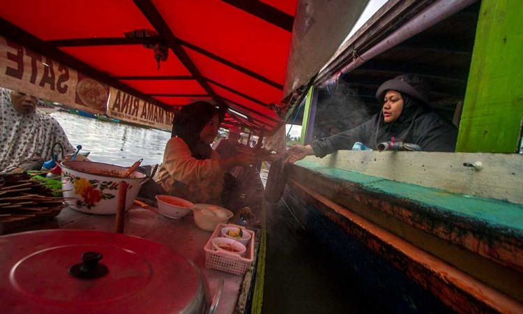 Kunjungan Wisatawan di Kalimantan Selatan Melonjak Tinggi