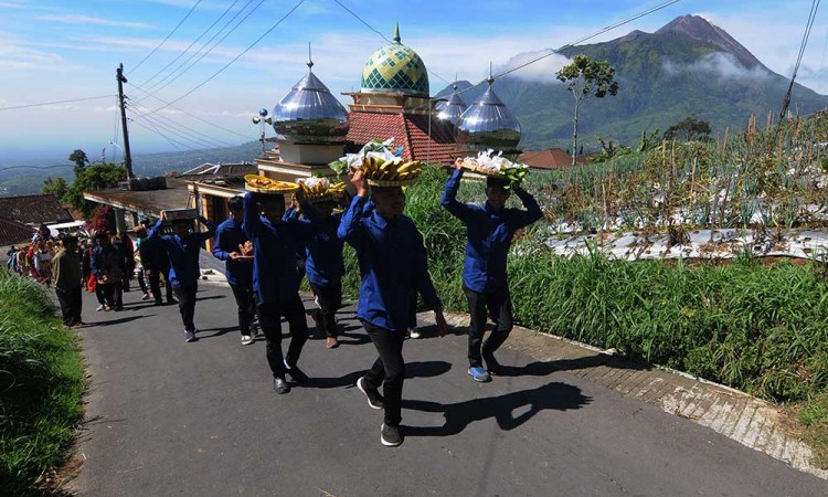 Tradisi Tuk Babon di Lereng Gunung Merbabu 