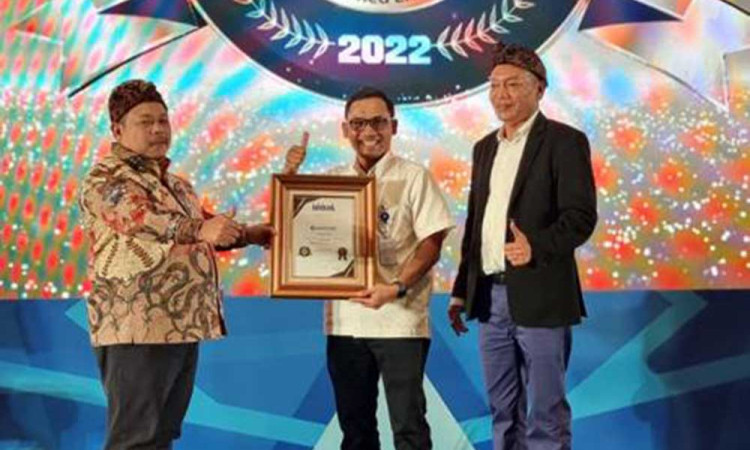 Jamkrindo Menerima Penghargaan The Best State-Owned Enterprise Award 2022