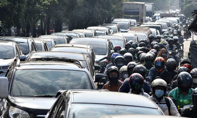 Pemprov DKI Jakarta Akan Mengatur Ulang Jam Kerja Untuk Menekan Kemacetan