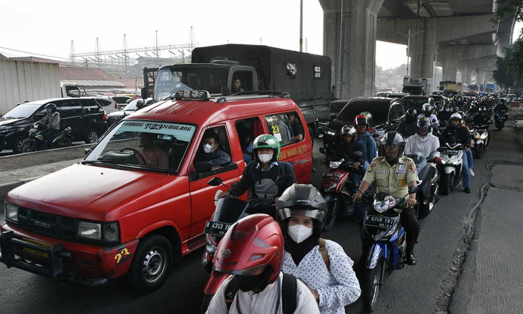 Pemprov DKI Jakarta Akan Mengatur Ulang Jam Kerja Untuk Menekan Kemacetan