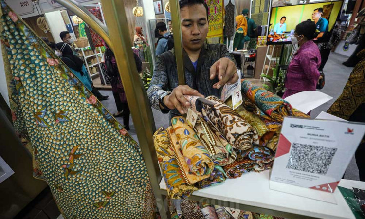 Dekranasda Jawa Tengah Memeriahkan Kriyanusa 2022