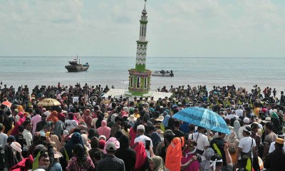 Tradisi Mandi Safar di Sejumlah Wilayah di Indonesia