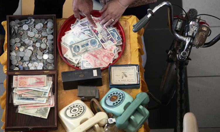 Sejumlah Barang Antik dan Kuno Ditampilkan di Pameran Indonesia Vintage Festival