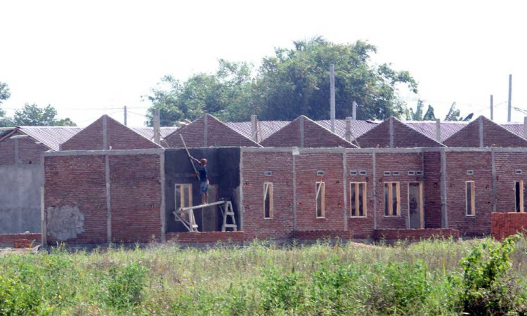 Lonjakan Suku Bungan Ancam Pertumbuhan Properti Komersial