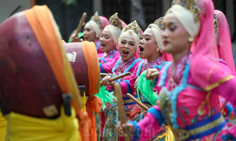 Atraksi Debus Meriahkan Acara Sambung Rasa Banten 2022