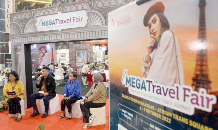 Bank Mega Bersama Antavaya Tour and Travel mengadakan Mega Travel Fair di Makassar