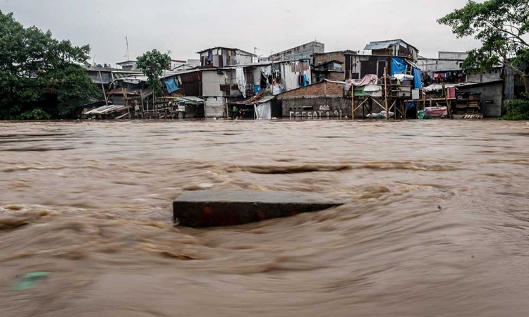Sungai Ciliwung Meluap, Sebanyak 68 RT di Jakarta Terendam Banjir