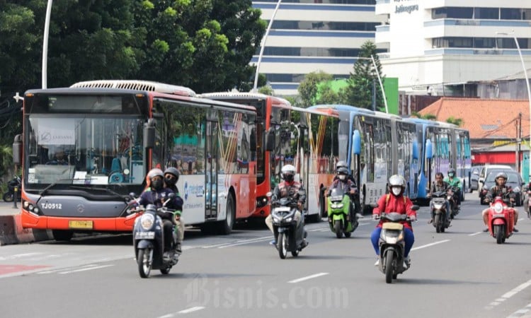 Pemprov DKI Resmi Terapkan Tarif Integrasi Transportasi Publik