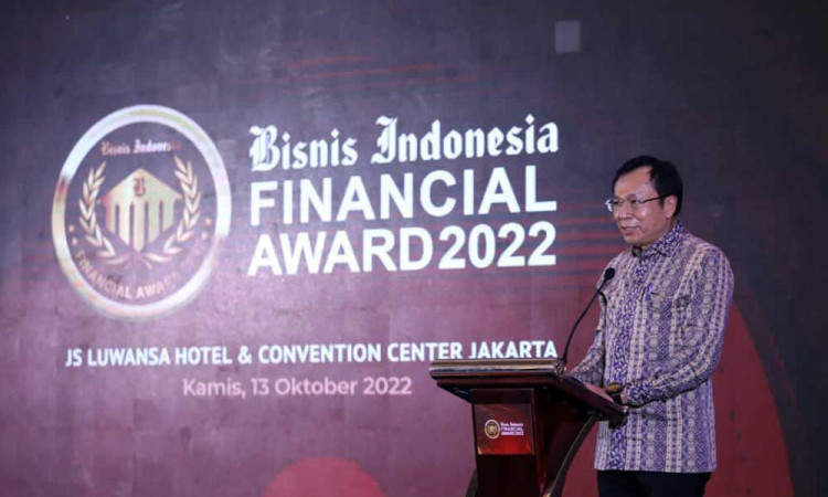 Bisnis Indonesia Berikan 34 Penghargaan Kepada Perusahaan di Sektor Kuangan Dalam Ajang BIFA 2022