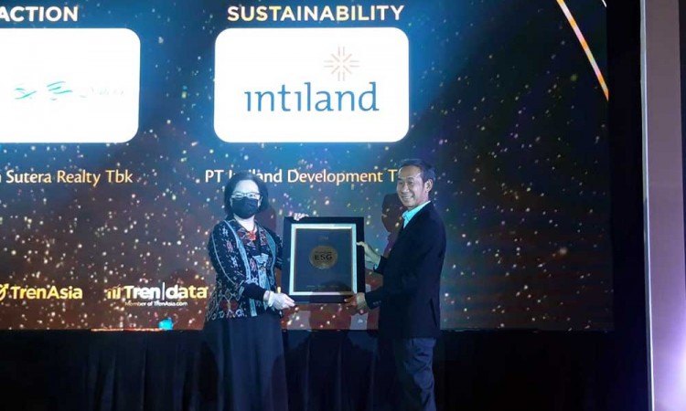 PT Intiland Development Tbk. Raih Penghargaan Kategori Commercial Property for Sustainability 