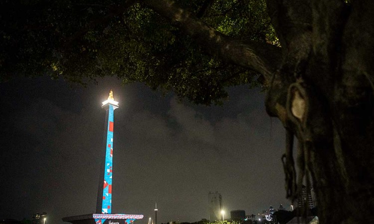 Pertunjukan Video Mapping saat Acara Monas Week 2022