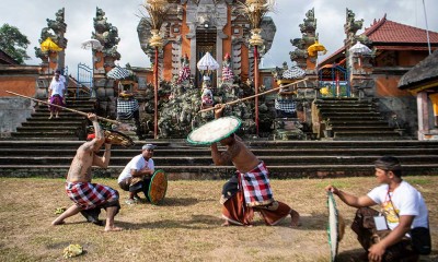 Tradisi Gebug Ende Seraya Ditetapkan Sebagai Warisan Budaya Tak Benda