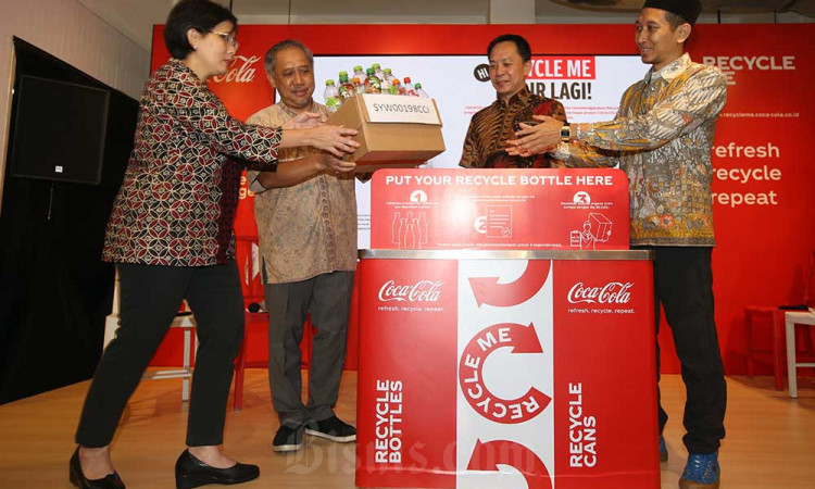 PT Coca-Cola Indonesia Meluncurkan Kampanye Recycle Me