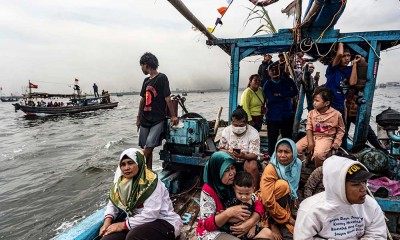 Nelayan Cilincing Gelar Tradisi Nadran Pesta Laut