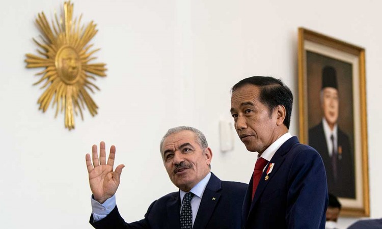 Presiden Jokowi Bahas Perjuangan Bangsa Palestina Saat Bertemu PM Palestina