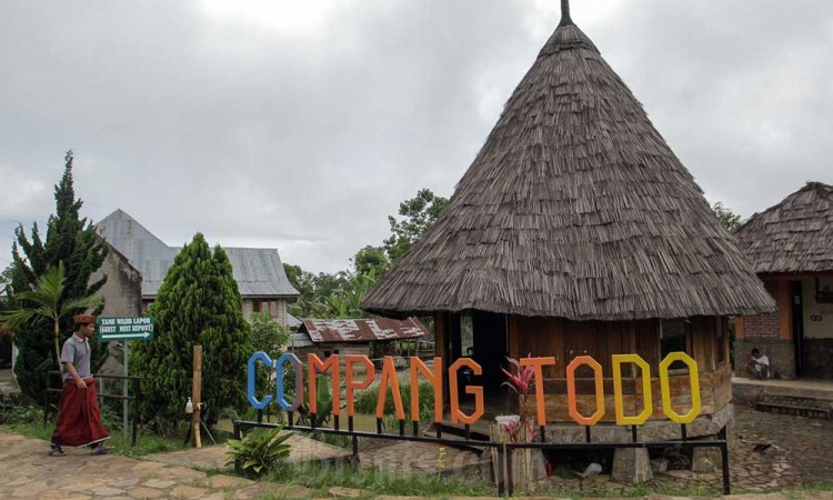 Keindahan di Kampung Adat Todo di NTT Menjadi Daya Tarik Pariwisata