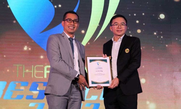 Bukti Komitmen untuk Nasabah, BRI Life Raih Penghargaan 