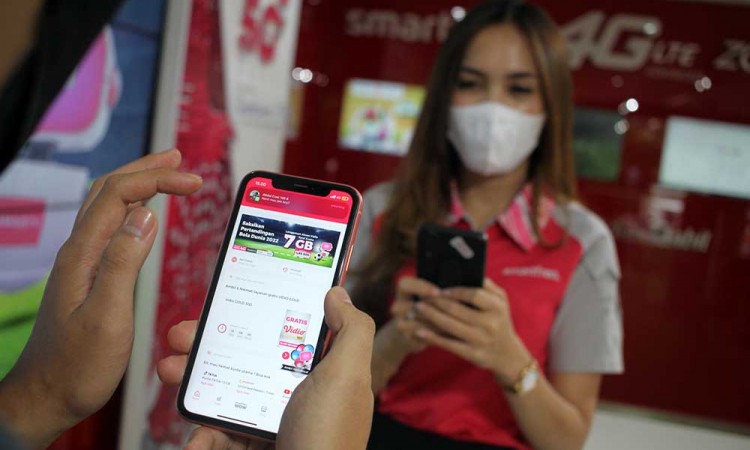 Smartfren Hadirkan Paket Add-On Video Streaming dari Film Sampai Sepak Bola