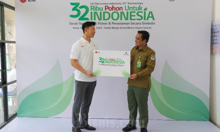 PT LG Electronics Indonesia Tanam 32.000 Pohon di Indonesia Dalam Rangka HUT Ke-32