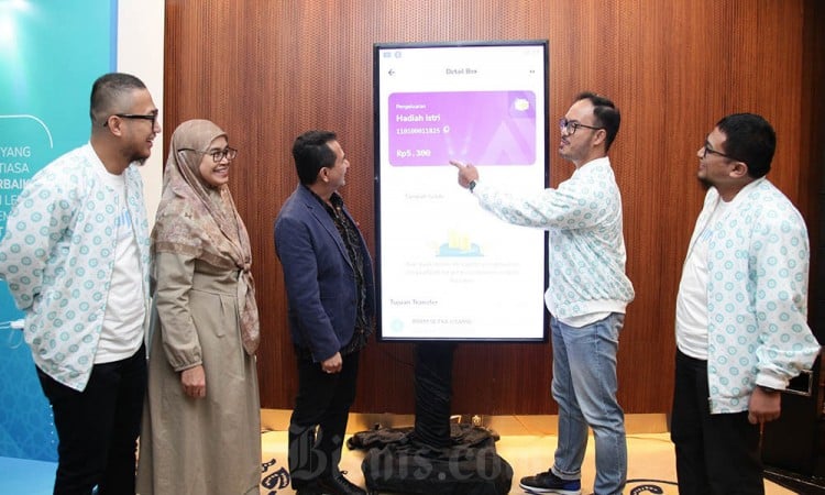 Peluncuran Aplikasi Mobile Banking Hijra Bank