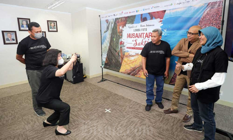 Sebanyak 2.716 Foto Masuk Meja Panas Dewan Juri Lomba Foto Nusantara Sakti
