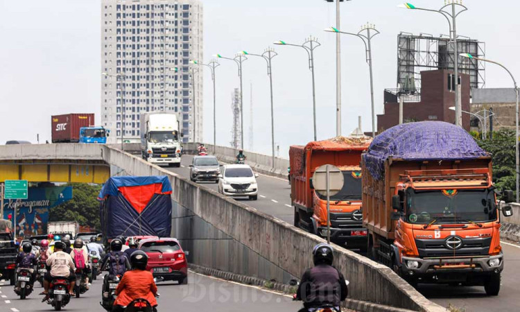 Dishub Bekasi Melarang Truk Melintasi Jalan Layang Rawapanjang