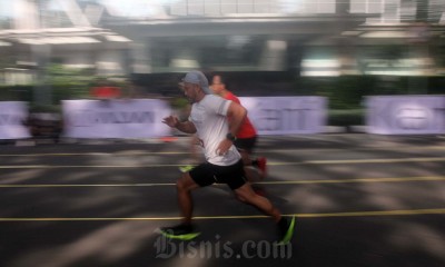 Lomba Lari Sprint 100 Meter di Kawasan SCBD Jakarta