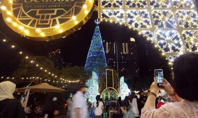 Menyambut Natal dan Tahun Baru, Pusat Perbelanjaan di Jakarta Mulai Bersolek