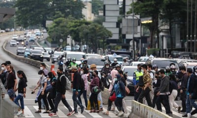 Pemerintah Keluarkan Aturan Baru Terkait Jam Kerja Karyawan Atau Buruh