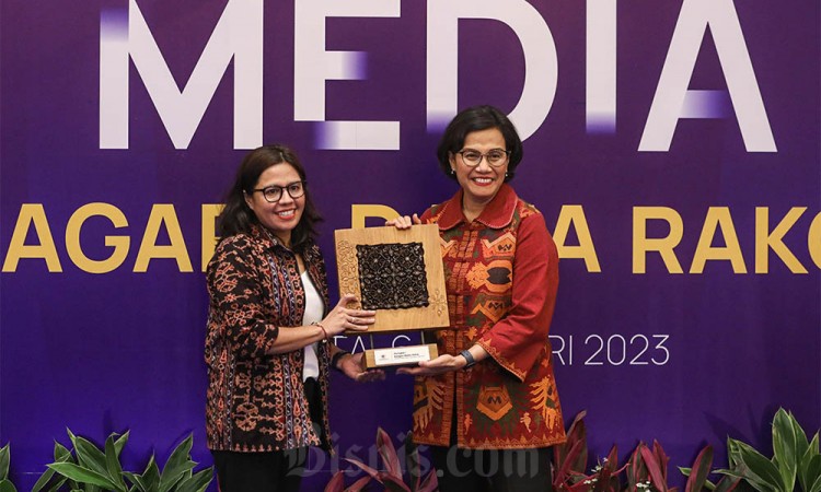 Bisnis Indonesia Group Terima Apresiasi Media Nagara Rakca 2022