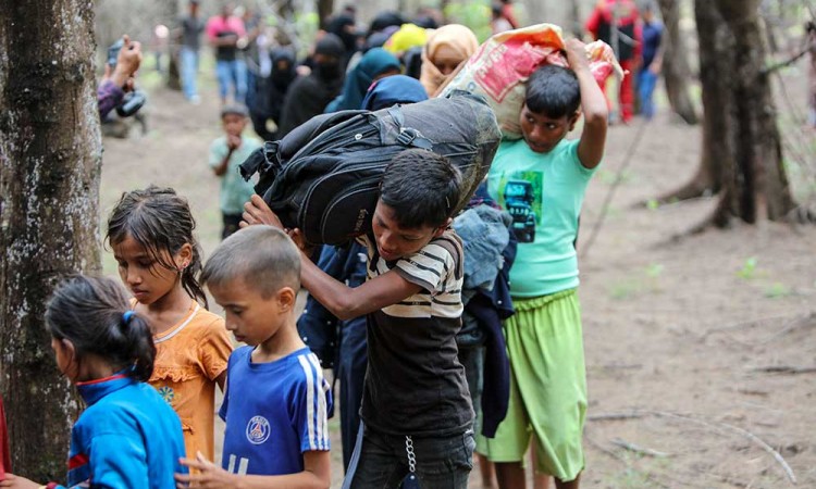 Sebanyak 184 Orang Imigran Etnis Rohingya Terdampar di Aceh