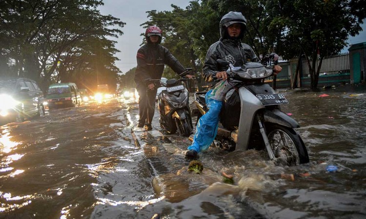 Sejumlah Kawasan di Bandung Terendam Banjir