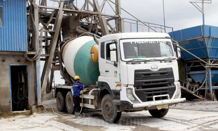 Kalla Beton Melayani Permintaan Ready Mix Hingga 5.000 Meter Kubik Perbulan