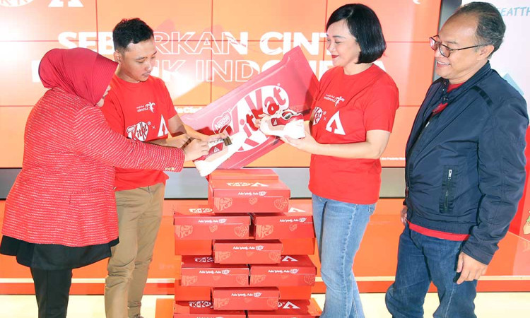 Nestle Kitkat Berkolaborasi Dengan Aerostreet Luncurkan Sepatu Edisi Terbatas