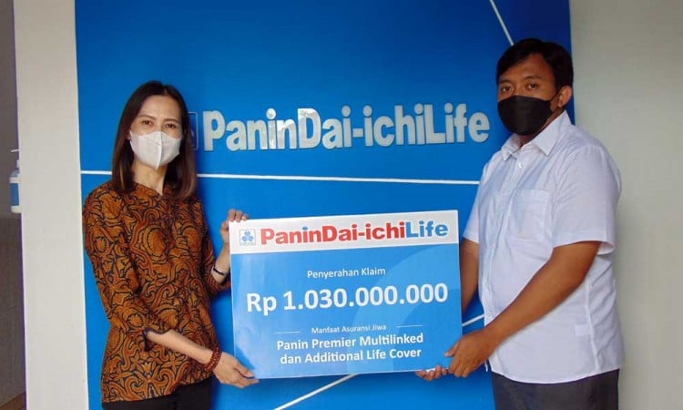 Konsistensi Panin Dai-ichi Life dalam Pembayaran Klaim, Cairkan Klaim Tutup Usia Rp 1 Miliar pada Nasabah di Makassar