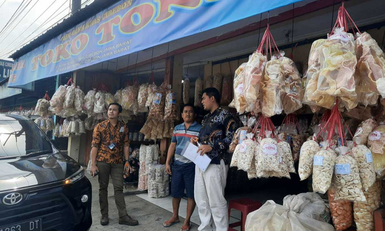 BRI Life Berbagi Kepada UMKM di Cirebon Jawa Barat 