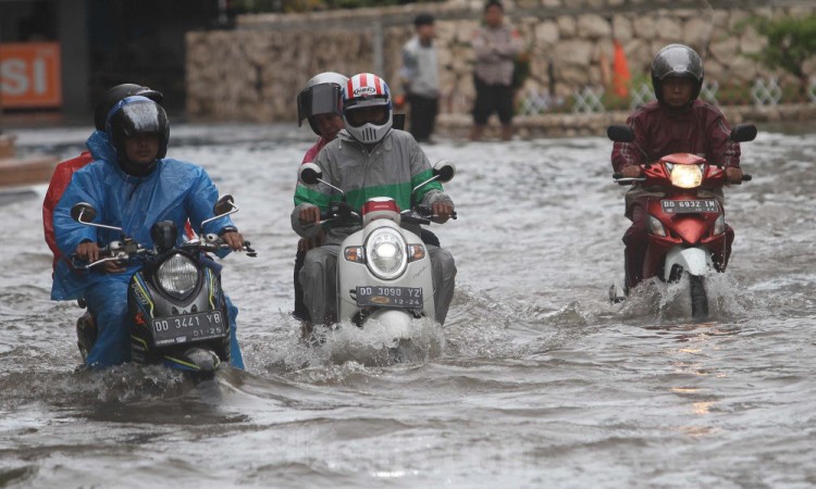 Sejumlah Wilayah di Makassar Terendam Banjir