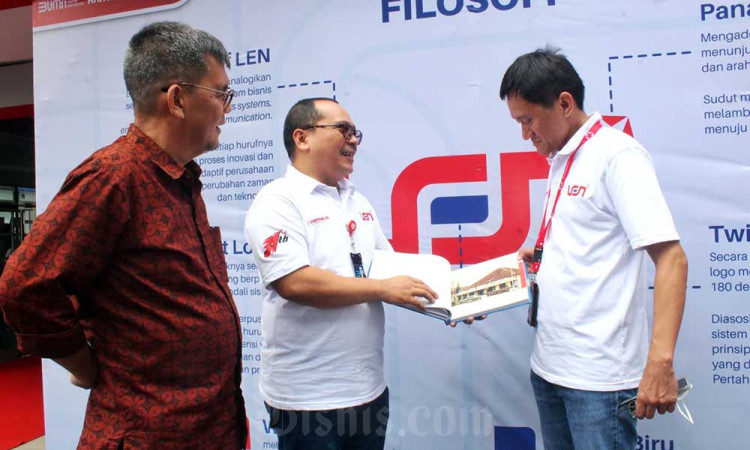 PT Len Industri (Persero) Luncurkan Buku Sejarah dan Pertumbuhan Menuju Kinerja Unggul