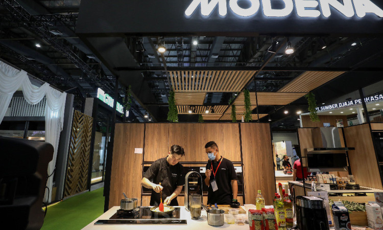 Modena Hadirkan Kompor Hybrid Dengan Tungku Kombinasi Gas dan Induksi 